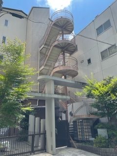 image3